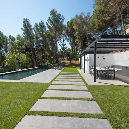 Villa Ava Senia